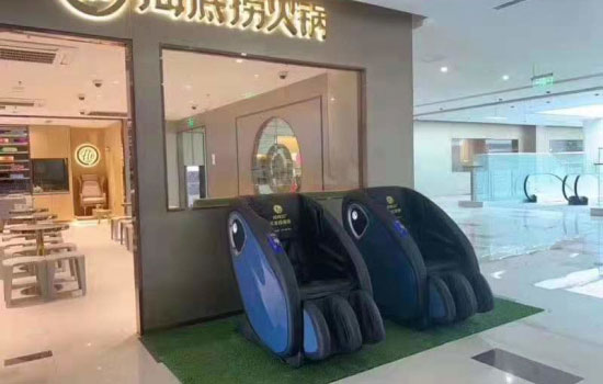 荣泰按摩椅价格表一览表图片（荣泰6900按摩椅价格）